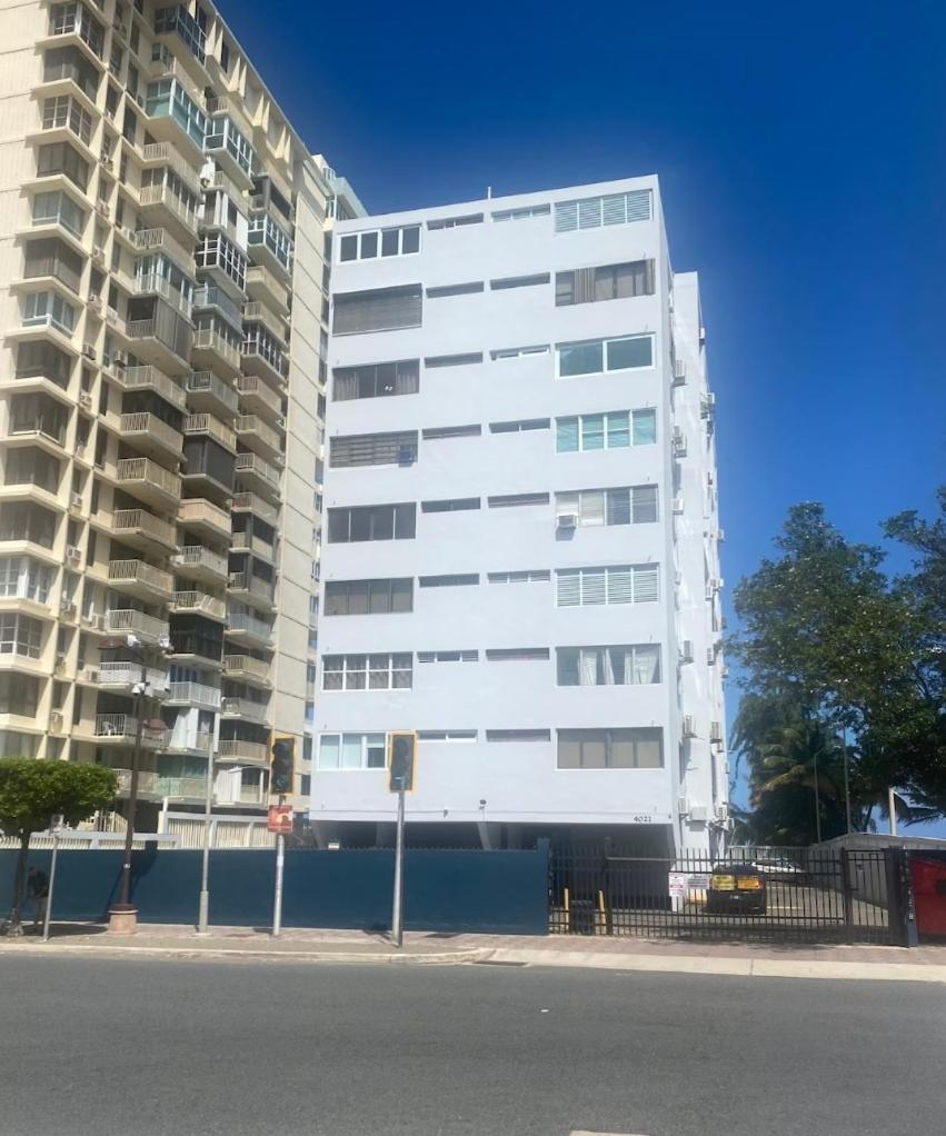 Isla Verde Tower San Juan Esterno foto